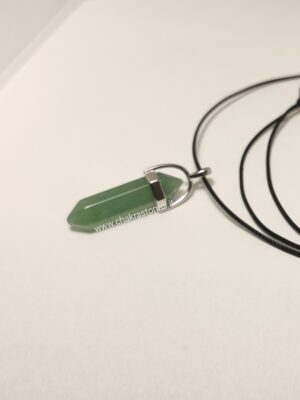 Ciondolo in AVVENTURINA verde biterminato